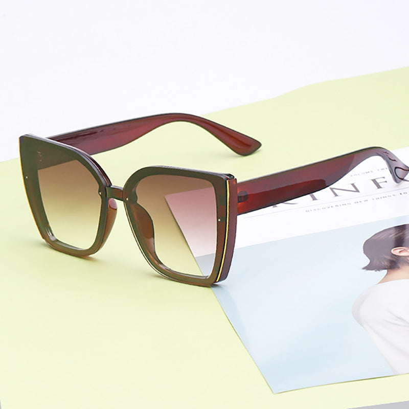 Fashion Cat-Eye Oversized Sunglasses